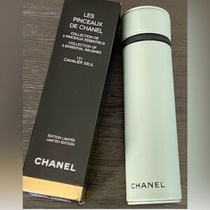 CHANEL Limited Edition Brush Set